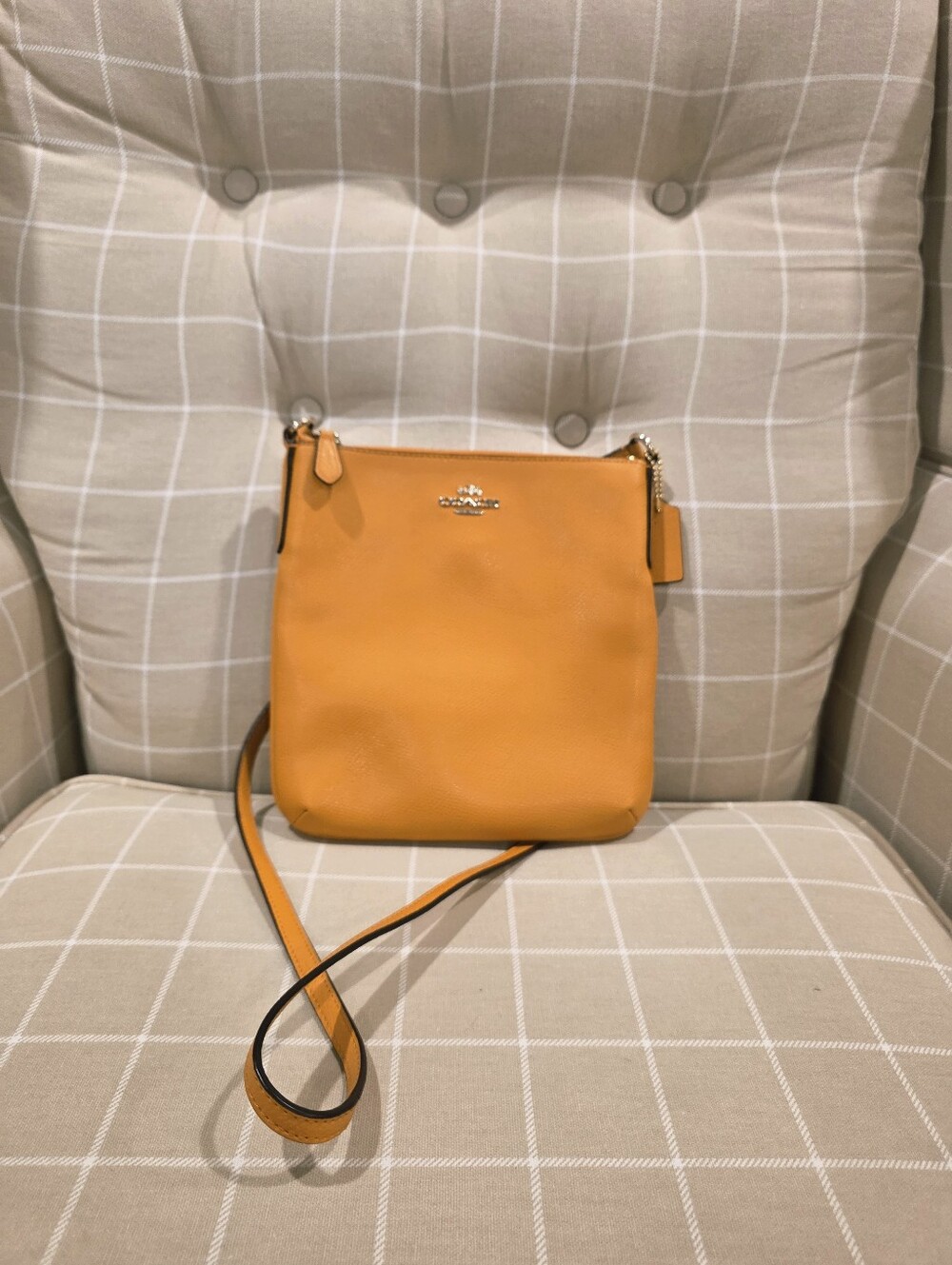 Coach NWOT Pebble Leather Crossbody Bag in Orange
